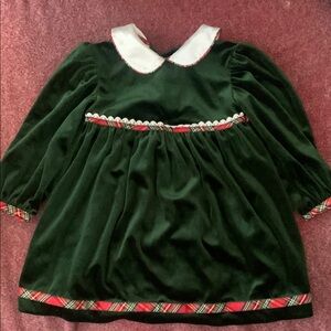 Elegant Green Velvet Kids Formal Dress